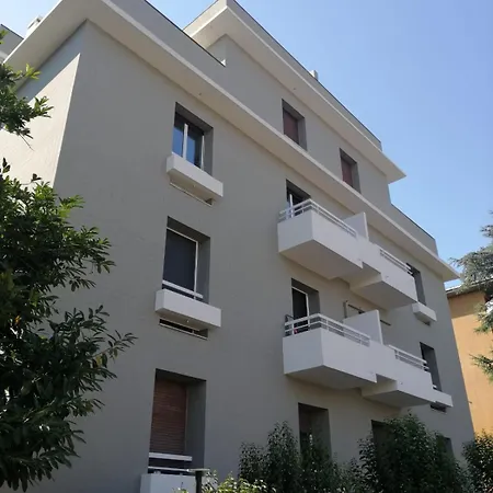 Celestina Policlinico Gemelli Apartmán *
